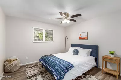 21 E Alameda Drive, Tempe, AZ 85282 - Photo 19