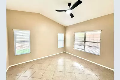 7568 W Kerry Lane, Glendale, AZ 85308 - Photo 7