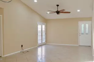 7568 W Kerry Ln, Glendale, AZ 85308 - Photo 3