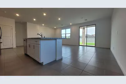 15998 W Smoketree Drive, Surprise, AZ 85387 - Photo 13