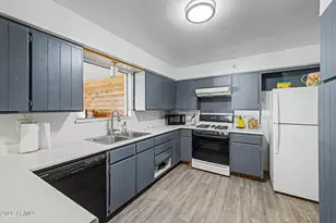 10202 E Jones Ave, Mesa, AZ 85208 - Photo 3