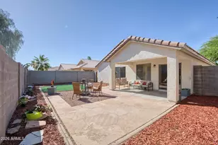 13159 W Port Royale Ln, Surprise, AZ 85379 - Photo 37