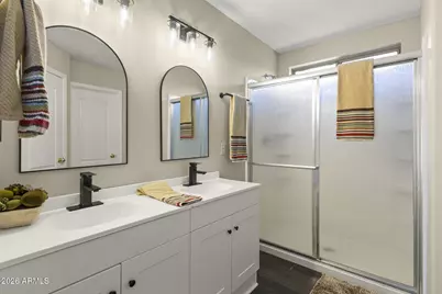 13159 W Port Royale Lane, Surprise, AZ 85379 - Photo 5
