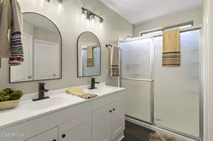13159 W Port Royale Ln, Surprise, AZ 85379 - Photo 5