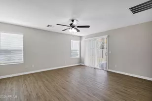 41192 N Vine Ave, San Tan Valley, AZ 85140 - Photo 25