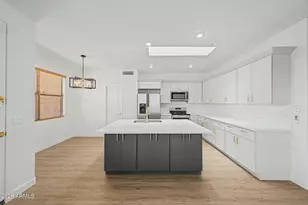 17933 N Encanto Dr, Surprise, AZ 85374 - Photo 11