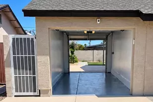1826 W Oraibi Dr, Phoenix, AZ 85027 - Photo 25