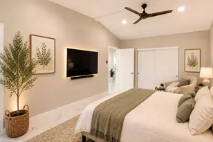 1826 W Oraibi Dr, Phoenix, AZ 85027 - Photo 15
