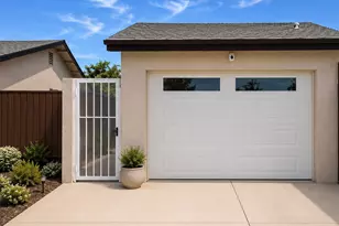 1826 W Oraibi Dr, Phoenix, AZ 85027 - Photo 23