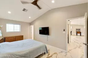 1826 W Oraibi Dr, Phoenix, AZ 85027 - Photo 19