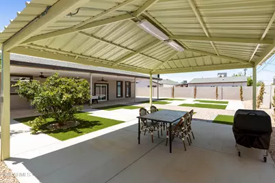 1826 W Oraibi Drive, Phoenix, AZ 85027 - Photo 23