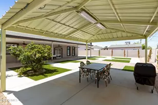 1826 W Oraibi Dr, Phoenix, AZ 85027 - Photo 23