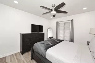 8176 E Del Barquero Dr, Scottsdale, AZ 85258 - Photo 21