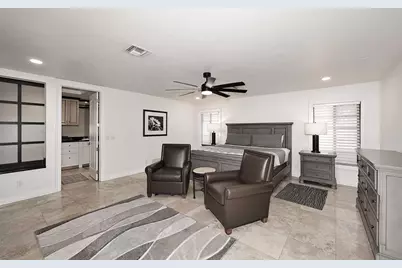 8176 E Del Barquero Drive, Scottsdale, AZ 85258 - Photo 13