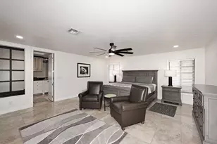 8176 E Del Barquero Dr, Scottsdale, AZ 85258 - Photo 13