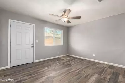 3 N Naco Way #Apt 2, Chandler, AZ 85225 - Photo 7