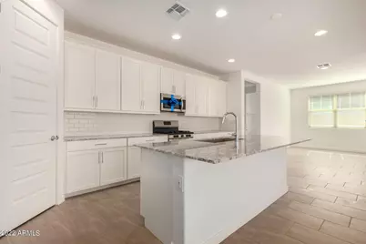 132 E Teakwood Drive, Chandler, AZ 85249 - Photo 11