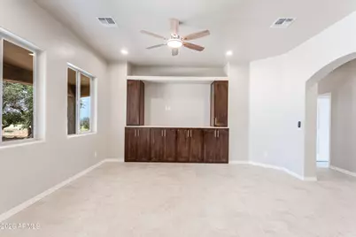 5329 E Hidden Oak Drive, Hereford, AZ 85615 - Photo 9