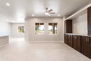 5329 E Hidden Oak Dr, Hereford, AZ 85615 - Photo 9