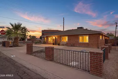 2345 E Heatherbrae Drive, Phoenix, AZ 85016 - Photo 1