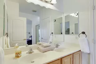 3430 E Avalon Dr, Phoenix, AZ 85018 - Photo 21