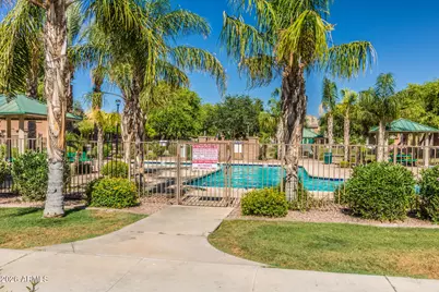 7735 W Eaton Road, Phoenix, AZ 85035 - Photo 69