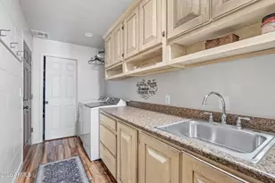 222 E Silver Creek Rd, Gilbert, AZ 85296 - Photo 19