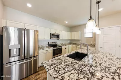 16572 W Jenan Drive, Surprise, AZ 85388 - Photo 7