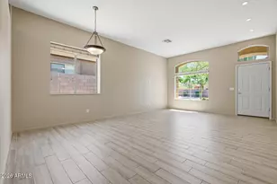 4606 E Chisum Trail, Phoenix, AZ 85050 - Photo 5