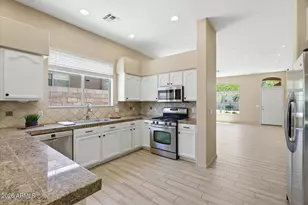 4606 E Chisum Trail, Phoenix, AZ 85050 - Photo 7