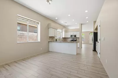 4606 E Chisum Trail, Phoenix, AZ 85050 - Photo 13