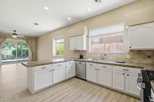 4606 E Chisum Trail, Phoenix, AZ 85050 - Photo 11
