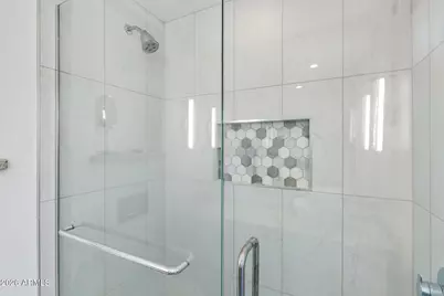 4081 E Campbell Avenue, Phoenix, AZ 85018 - Photo 15