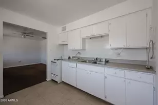 10226 N 15th Ave, Phoenix, AZ 85021 - Photo 19