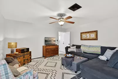 2512 S Evergreen Road, Tempe, AZ 85282 - Photo 11