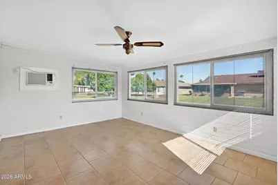 10413 W Roundelay Circle, Sun City, AZ 85351 - Photo 15