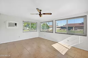 10413 W Roundelay Cir, Sun City, AZ 85351 - Photo 15