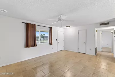 10413 W Roundelay Circle, Sun City, AZ 85351 - Photo 5
