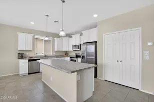 8857 N 101st Dr, Peoria, AZ 85345 - Photo 1