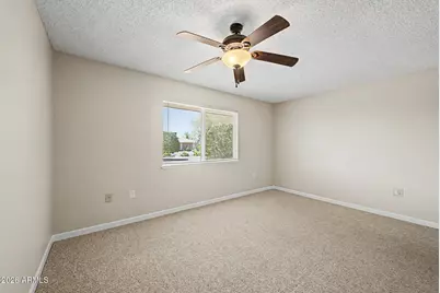 10129 W Pine Springs Drive, Sun City, AZ 85373 - Photo 11