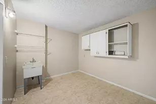 10129 W Pine Springs Dr, Sun City, AZ 85373 - Photo 17