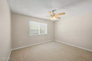 10129 W Pine Springs Dr, Sun City, AZ 85373 - Photo 13