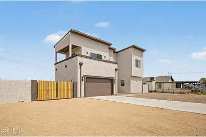 210 S 2nd Street W, Buckeye, AZ 85326 - Photo 5