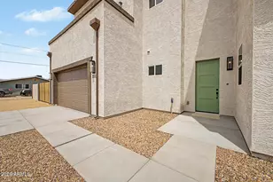 210 S 2nd Street W, Buckeye, AZ 85326 - Photo 7