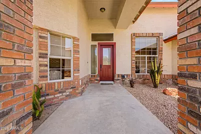 4637 W Misty Willow Lane, Glendale, AZ 85310 - Photo 9
