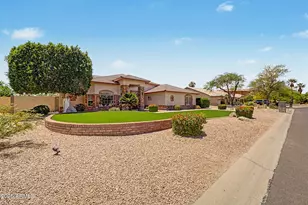 4637 W Misty Willow Ln, Glendale, AZ 85310 - Photo 7