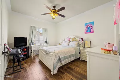 4637 W Misty Willow Lane, Glendale, AZ 85310 - Photo 27
