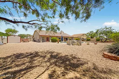 4637 W Misty Willow Lane, Glendale, AZ 85310 - Photo 41