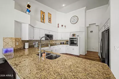 4637 W Misty Willow Lane, Glendale, AZ 85310 - Photo 17