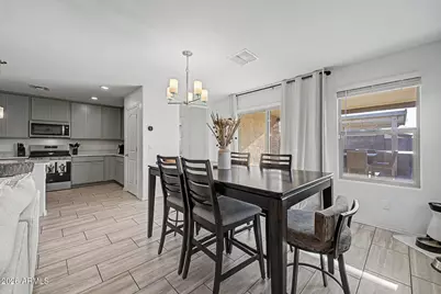 5830 S 23rd Drive, Phoenix, AZ 85041 - Photo 13